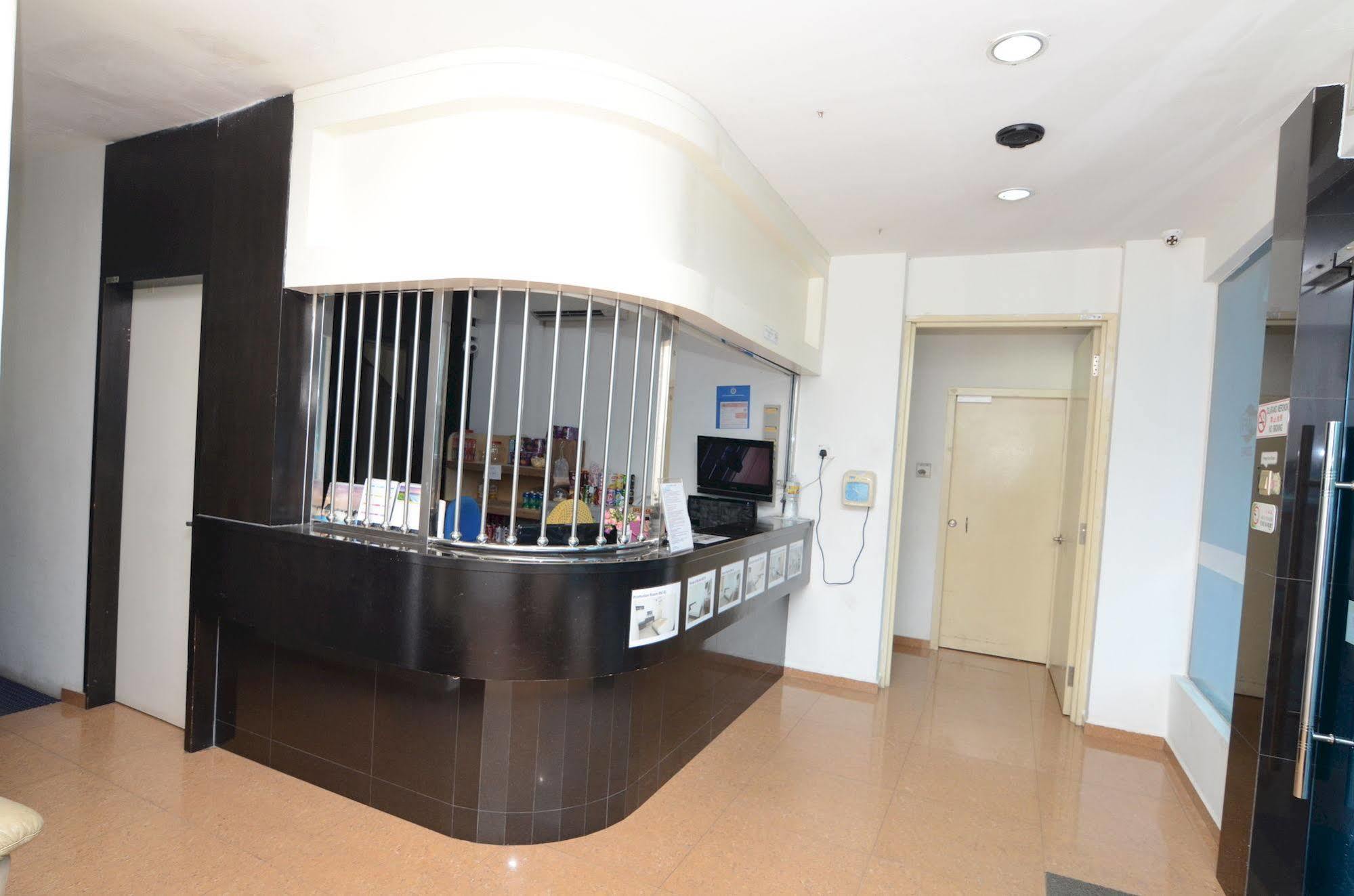 Hotel Alam Indi Johor Bahru Exterior foto